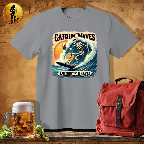 MyDesigns Physical Item Sport Grey / S Catchin' Waves T-Shirt